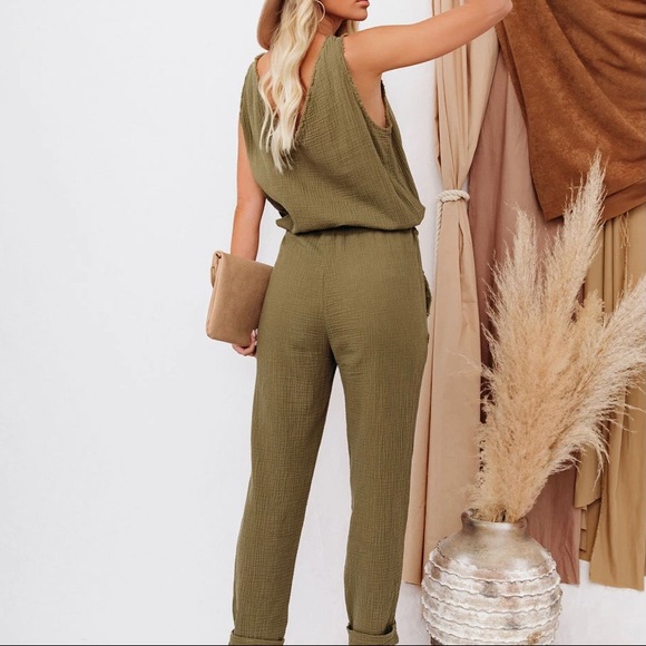 VICI MAYE COTTON POCKETED DRAWSTRING JUMPSUIT - Picture 4 of 8